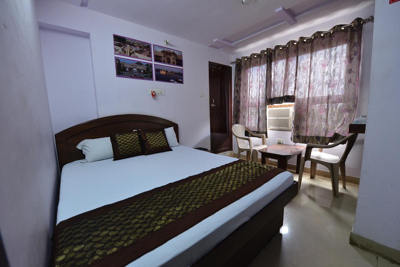 Hotel Mohit Palace Jaipur Exterior photo